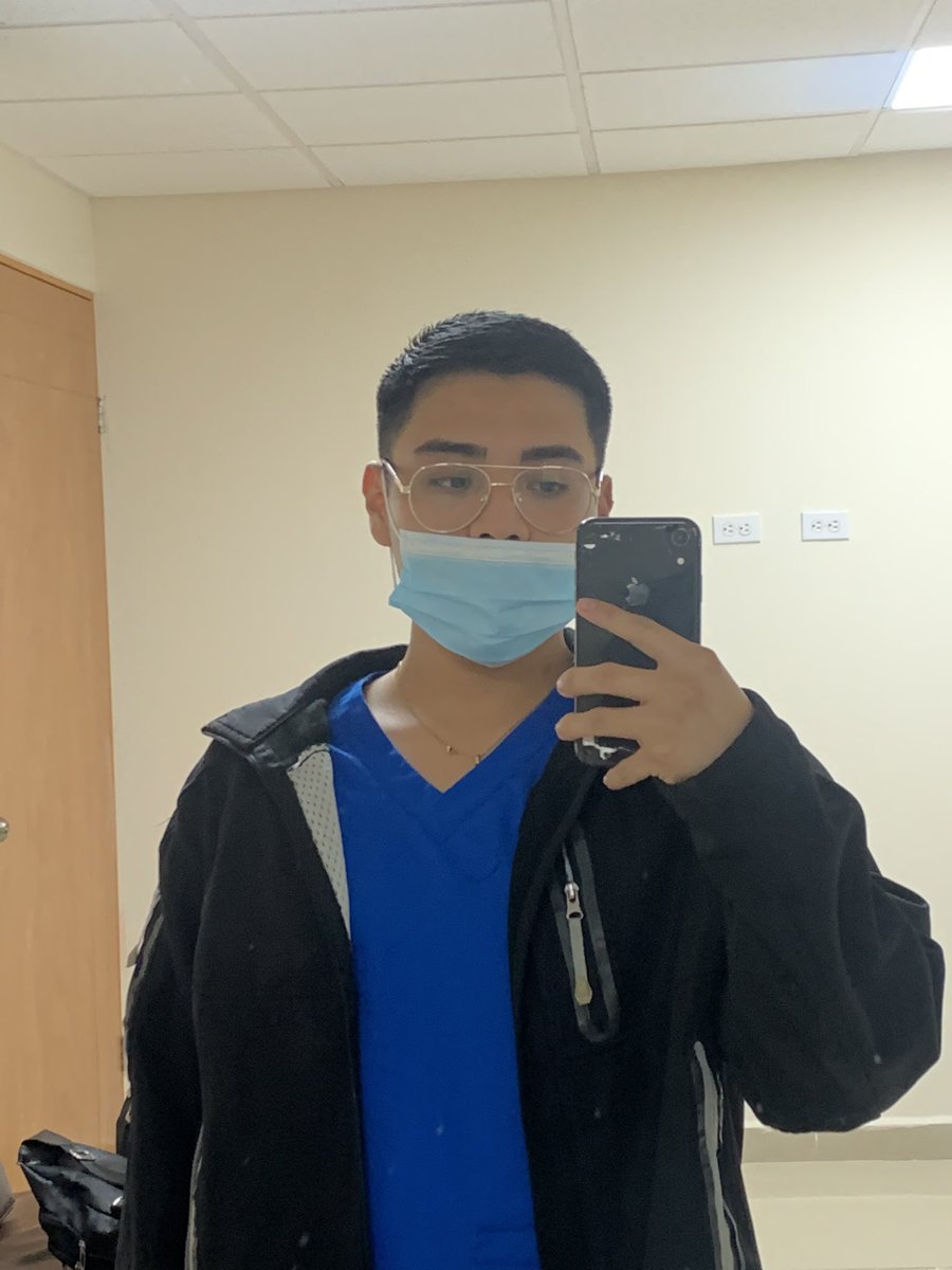 _juliocesart's tweet photo. Fuckkk esta semana se me ah echo pesada! 
Bienvenido mi nuevo servicio de HOSPITALIZACIÓN🥰
Este es mi 5to mes de internado, que rápido y lento a la vez https://t.co/sGdfNnk0jY