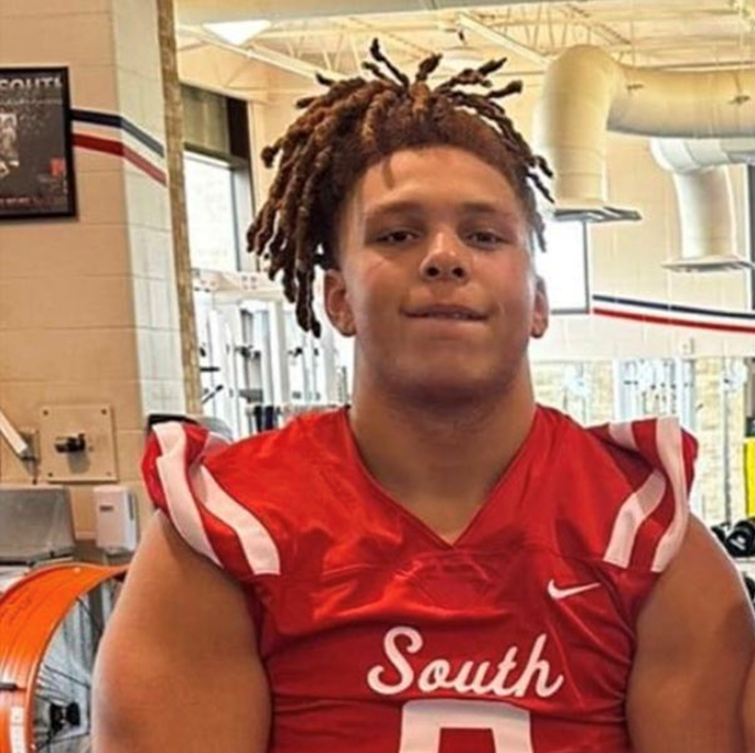 Keith Smilie (@nexgenscouting) on Twitter photo Class A Semi-Finals in Nebraska.. Millard South <a href="/MSouthFootball/">Millard South Football</a> & 2024 DL Aidan Miller <a href="/b1gAidanmill/">Aidan Miller DL</a> meet Elkhorn South Friday night Class A Semi-Finals in Nebraska.. Millard South <a href="/MSouthFootball/">Millard South Football</a> & 2024 DL Aidan Miller <a href="/b1gAidanmill/">Aidan Miller DL</a> meet Elkhorn South Friday night