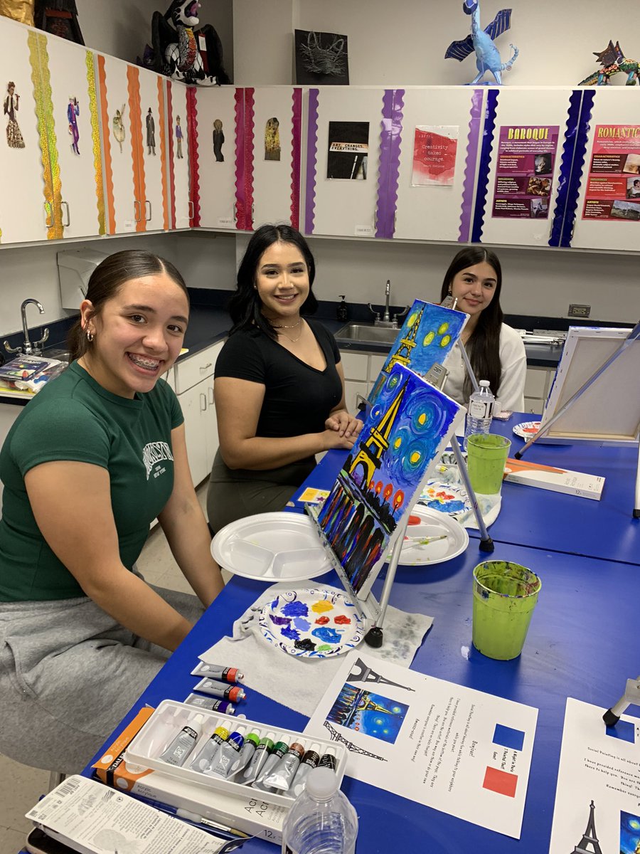 PAlcaraz_AHS's tweet photo. Mrs. Lang-Cholka guided French Club and Art Club step by step to recreate a painting of the Eiffel tower!!!! It was a wonderful activity!!!!🤩👩‍🎨👩‍🎨👩‍🎨👩‍🎨
#NationalFrenchWeek
#BetterTogether @Americas_HS https://t.co/IlquTmmqw5