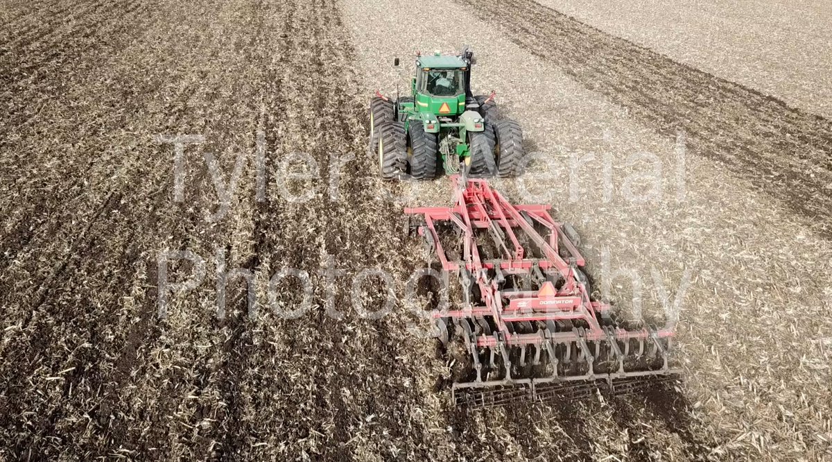 TylersAerial's tweet photo. Pictures taken at Moore/Koutny Farms @MooreJamien https://t.co/Zr703PTl6e