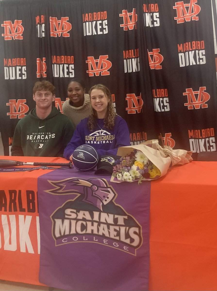 WoodburnMHS's tweet photo. Congratulations to all of the Dukes who signed their NLI today. It's been a
pleasure to work alongside all of you and I wish you the best! 

Kalista Birkenstock 
John Ryder 
Hannah Polumbo 
#GoDukes https://t.co/ewmOwi4Rmi