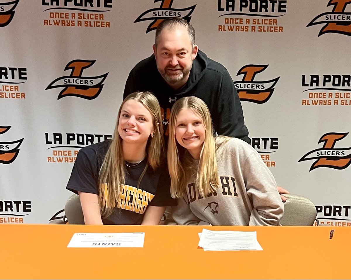 Congrats to Emalee Maesch (Siena Heights) and Bella Meier (Adelphi) for signing their National Letters of Intent to continue their volleyball careers! <a href="/ihsvca/">IHSVCA</a> <a href="/ihsaavb/">ＩＨＳＡＡｖｂ</a> <a href="/IHSAA1/">IHSAA</a>