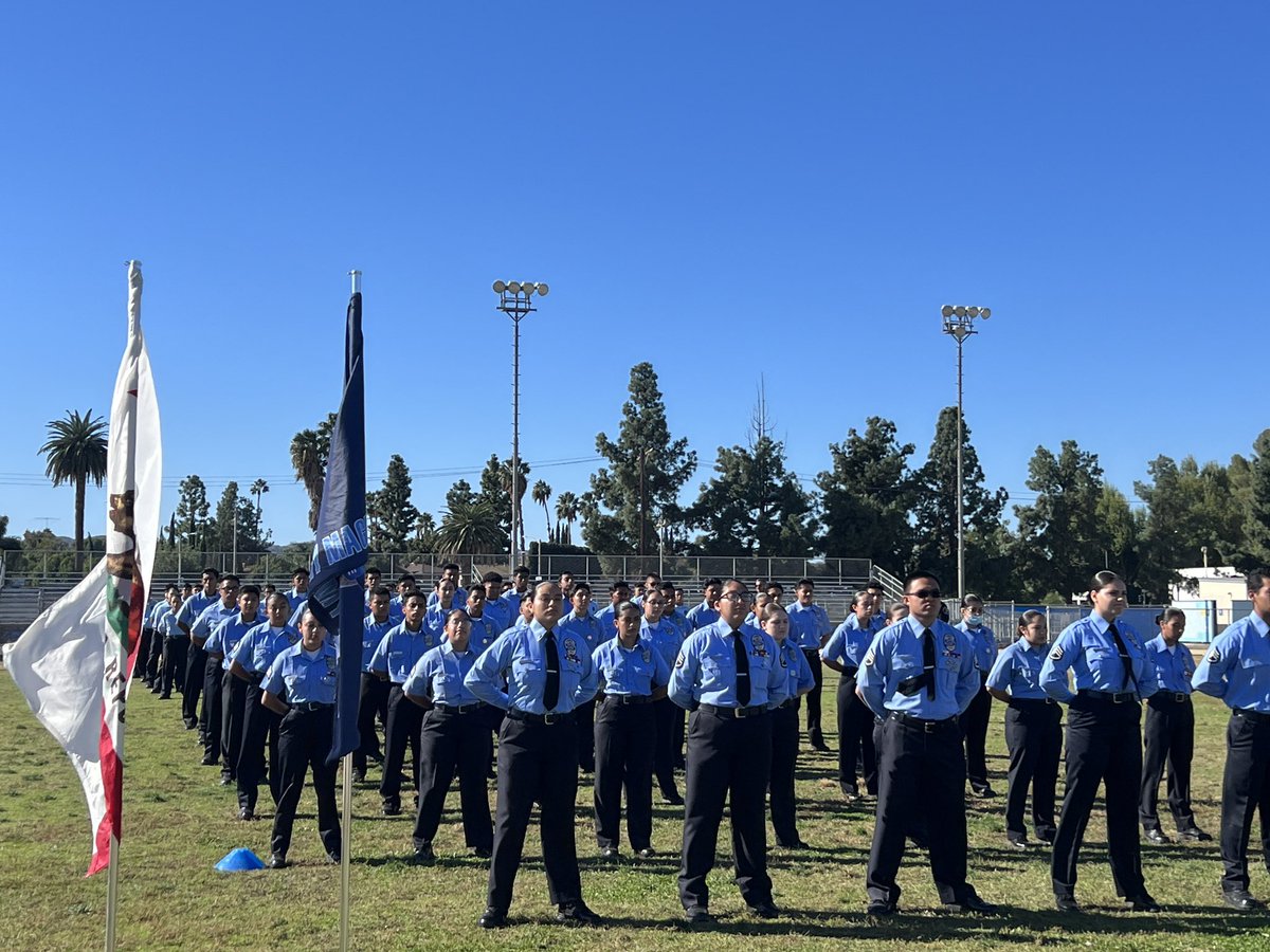 Thank you @LAPDChiefMoore and @LASPDOfficial Chief Zipperman for coming out to inspect our cadets. Your unwavering support for the PAMS program is appreciated beyond words. @ResedaCharter @ResedaCOS @LAUSDMAGNETS