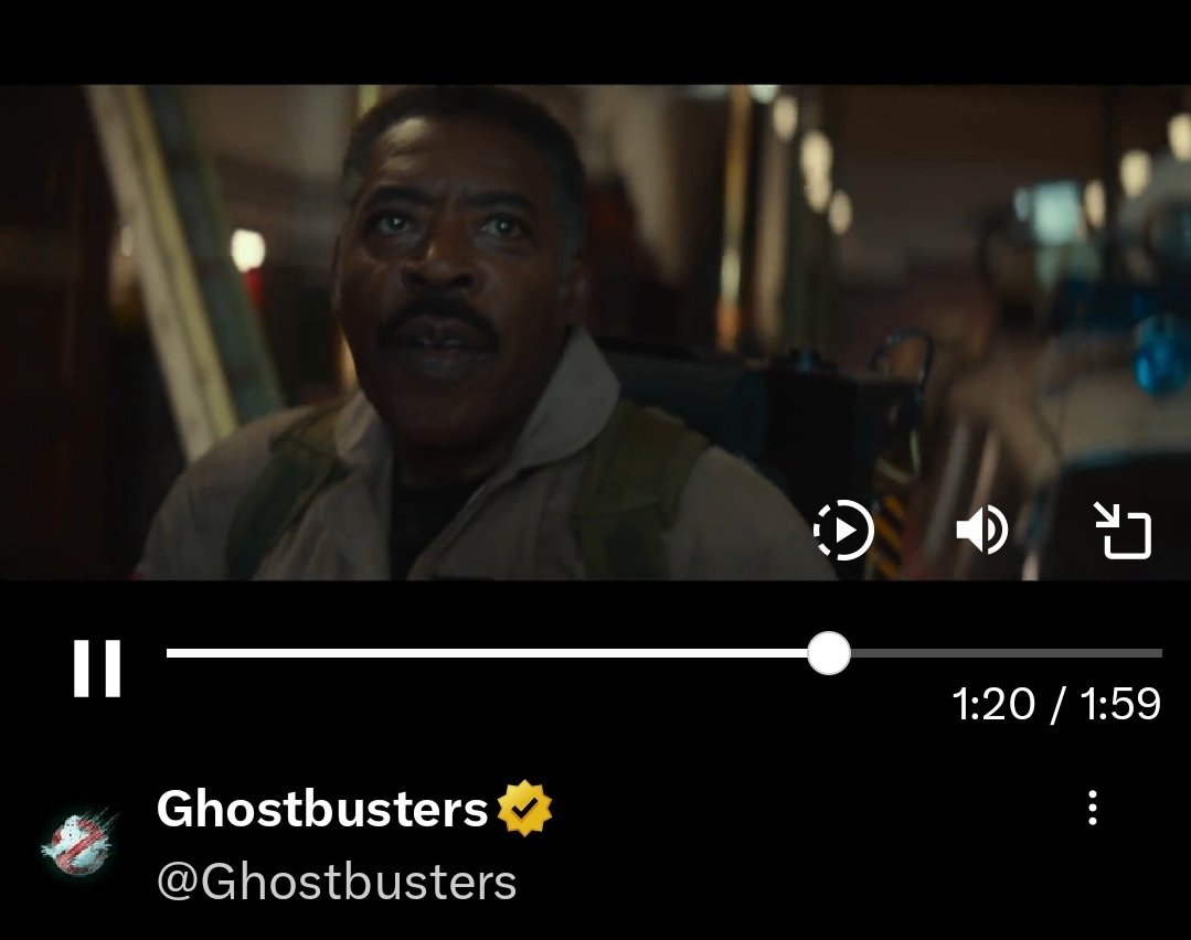IncredibleDoug's tweet photo. Mi cuate @LuciusFFox va a estrenar película 🥰 https://t.co/LRNTkfa3Jx