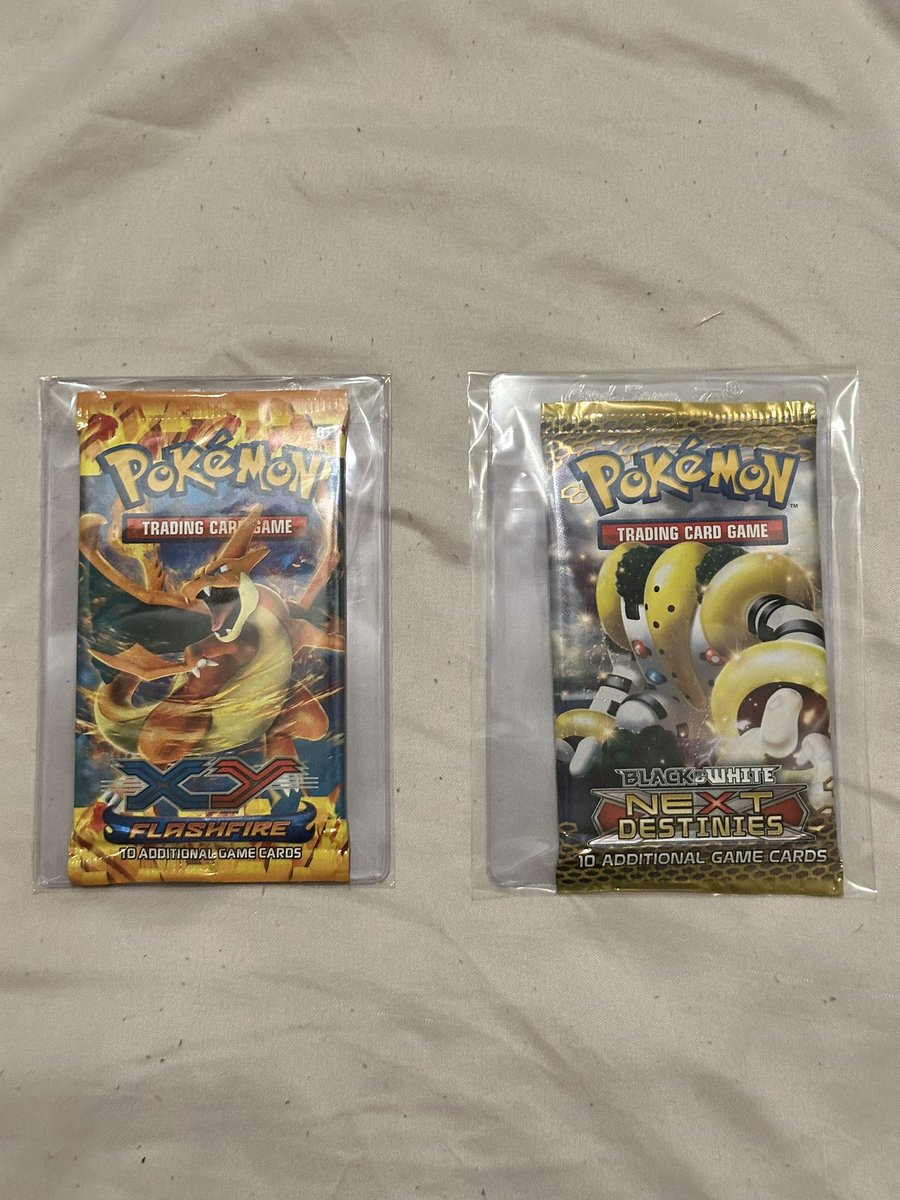 Banana Games: Destination for Pokemon Trading Card & Japanese