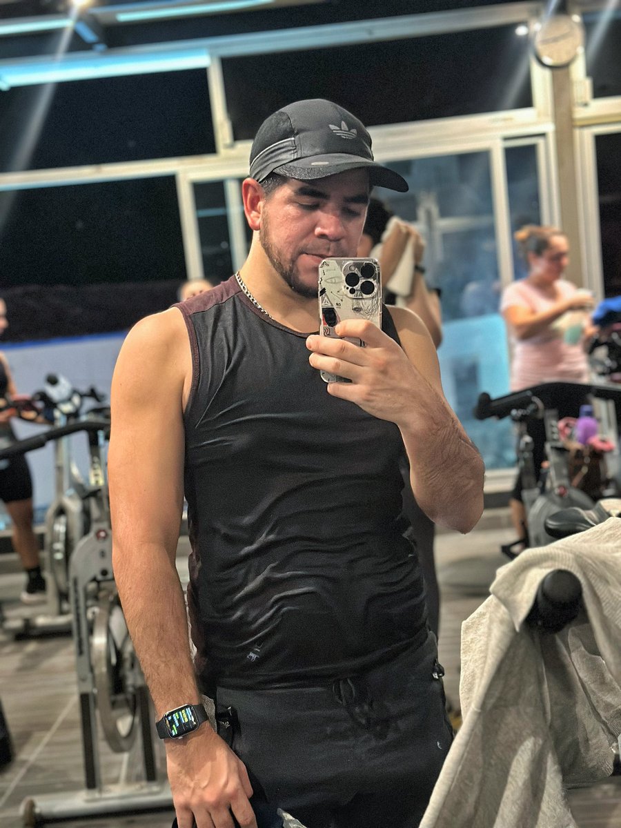 moiQC08's tweet photo. Se logró el entreno de hoy. https://t.co/3pPPvyqVsM