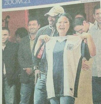 ChacoteroPeru's tweet photo. Universitario de Deportes le ganó a Alianza Lima

*Los salados 🐀 https://t.co/TRqW48HVWW