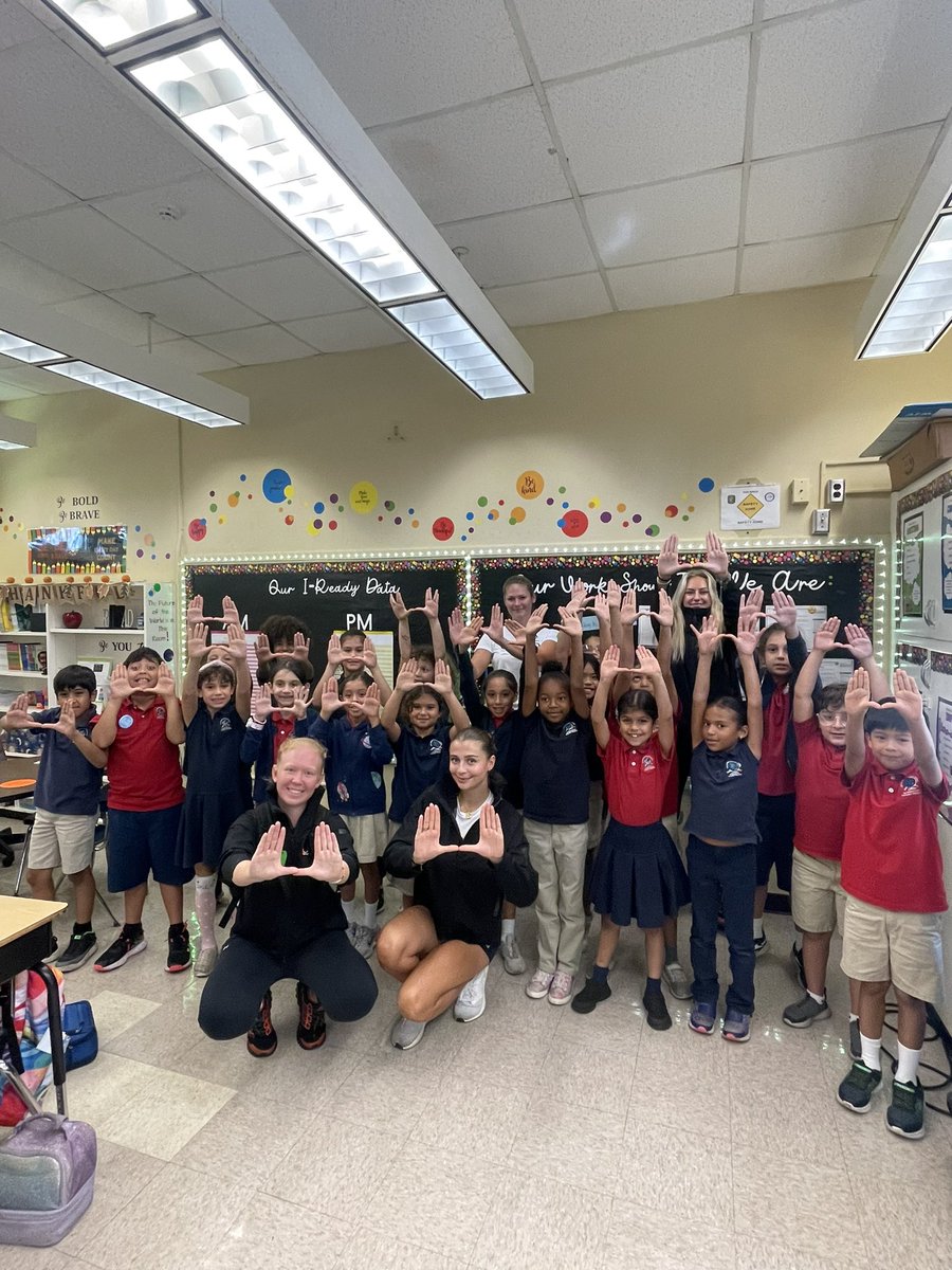 UM_SADV's tweet photo. Always put our community first ๐งก#CanesCare https://t.co/fZdCiNAKjK