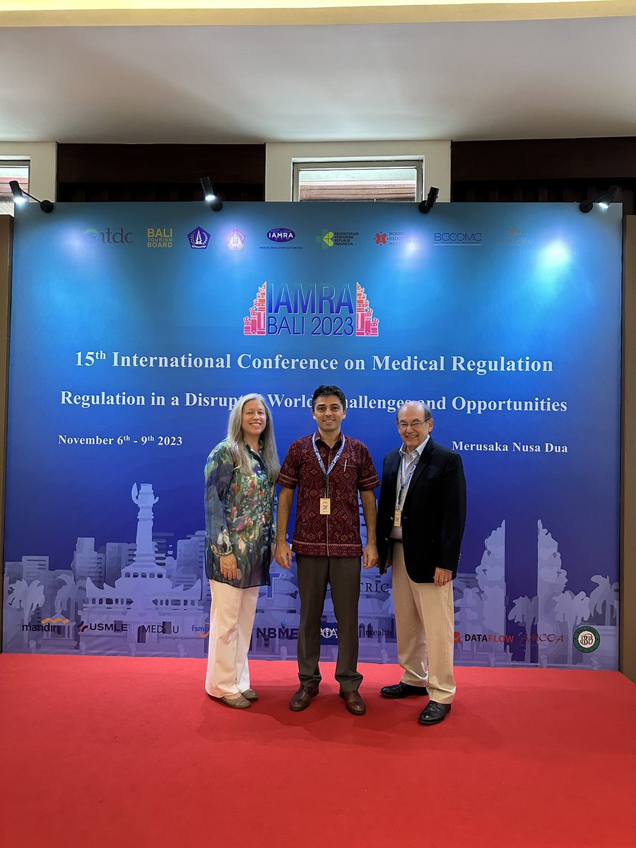 Great for <a href="/wfmeorg/">WFME</a> to catch up with Giorgio Cometto at #IAMRA2023 after he provided a sneak peak of the @who guidance on health practitioner regulation.