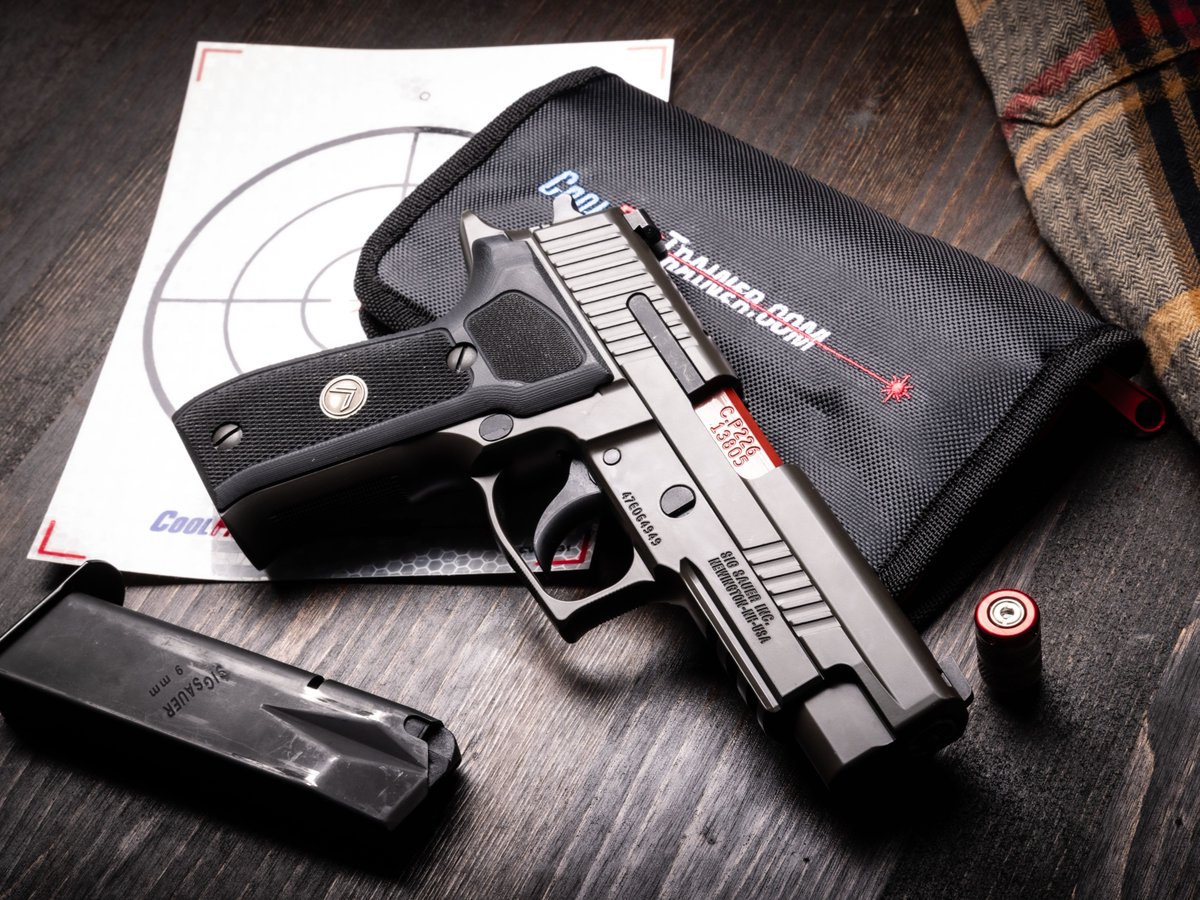 CoolFireTrainer's tweet photo. With every right comes responsibility. Own it. Exercise it.
#DryFire #CoolFireTrainer #DryFireTrainingSystem #SigSauer https://t.co/WcV7il9a2z