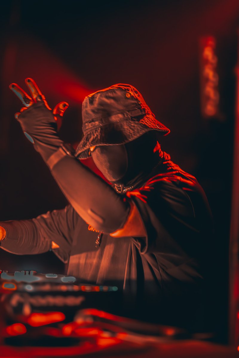 KeboFilms's tweet photo. AFTERLIFE ALBUM RELEASE PARTY 🪦🪦🔥

#gravedgr #party #afterlife #venue #nightclub #musicevent #hardstyle #hardtechno #technomusic #hardstylemusic #albumrelease #party #undergroundrave #warehouseparty #technolovers #edm #harshrecords #canon #canonphotography #kebo_films https://t.co/M7vS7IsDOn