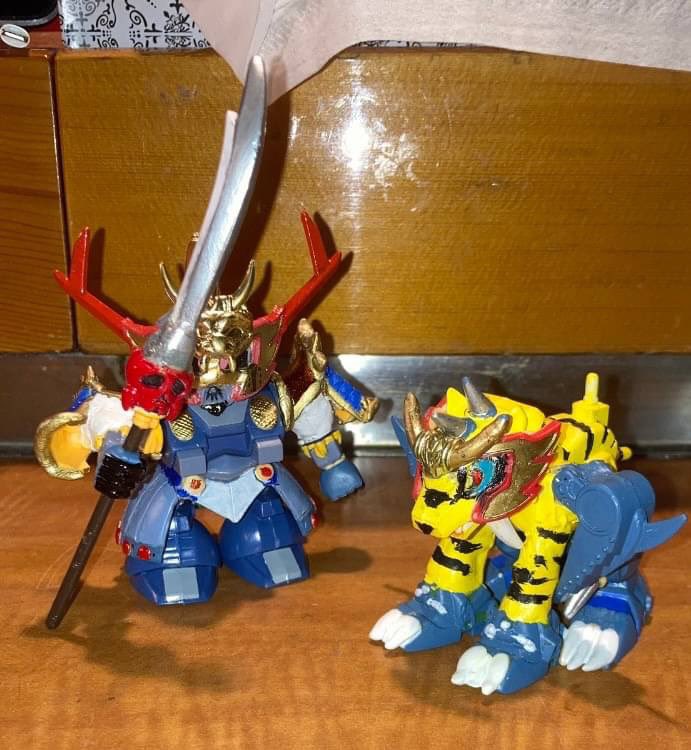 MusashingmanSub's tweet image. 前に作った黄虎璽(おうこジオング)
(パテやジャンク使用)
#SDガンダム　#SD武者ガンダム #ガンダム #SD戦国伝 #SD戦国伝地上最強編 #ジオング #黄虎璽 #エポキシパテ
#ガンプラ好きな人たちと繋がりたい 
#ガンプラはどんな自由な発想で作ってもいいんだ