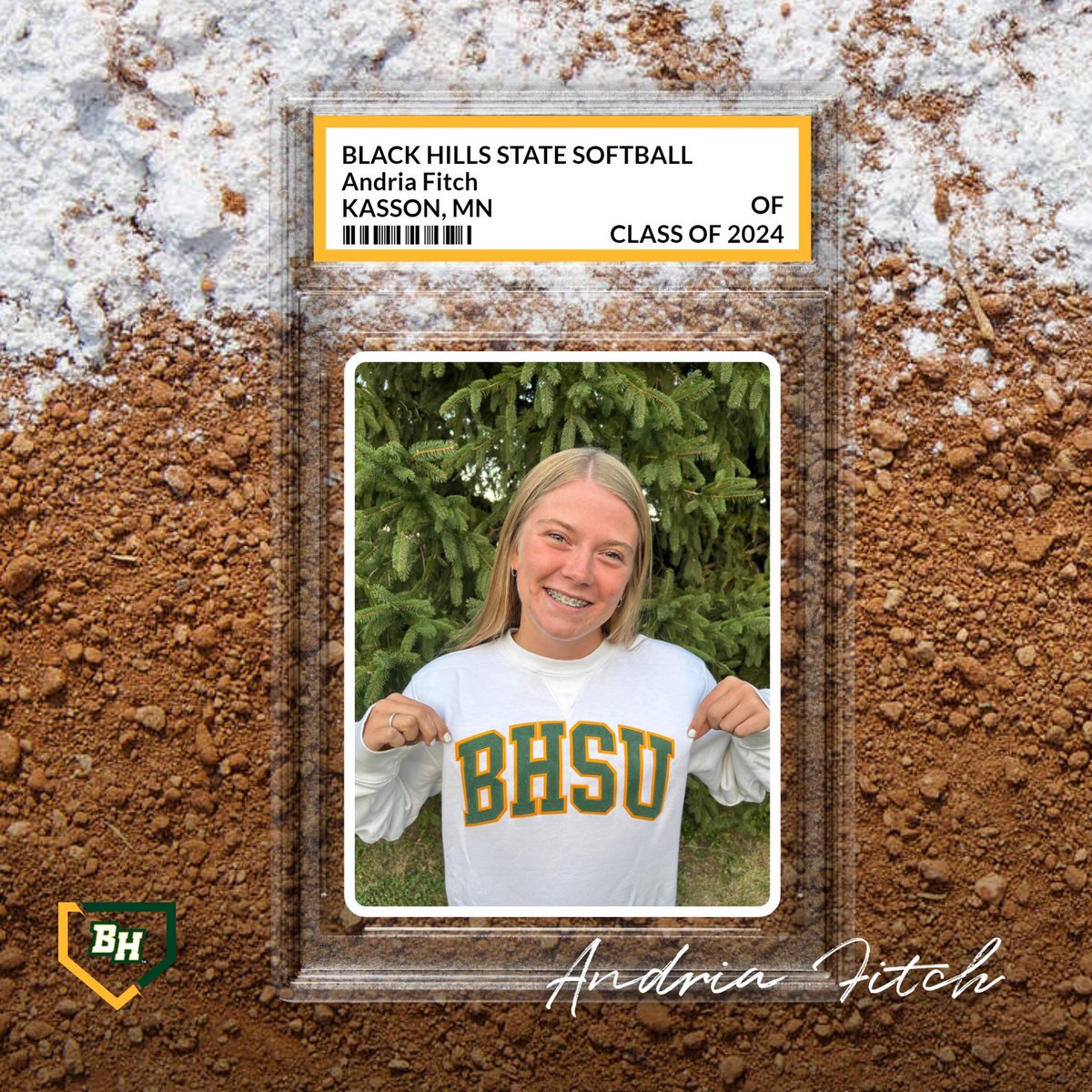 BHSUSB's tweet photo. 𝓢𝓲𝓰𝓷𝓮𝓭✍️ 

Welcome to the Yellowjacket Family, Andria!!🔰🐝 

#StingersUp https://t.co/1ckkL7D31p