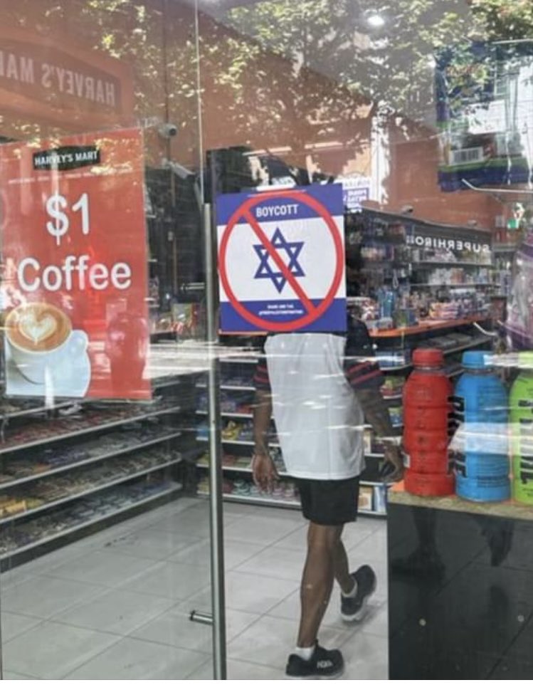 Jonathon tweet media