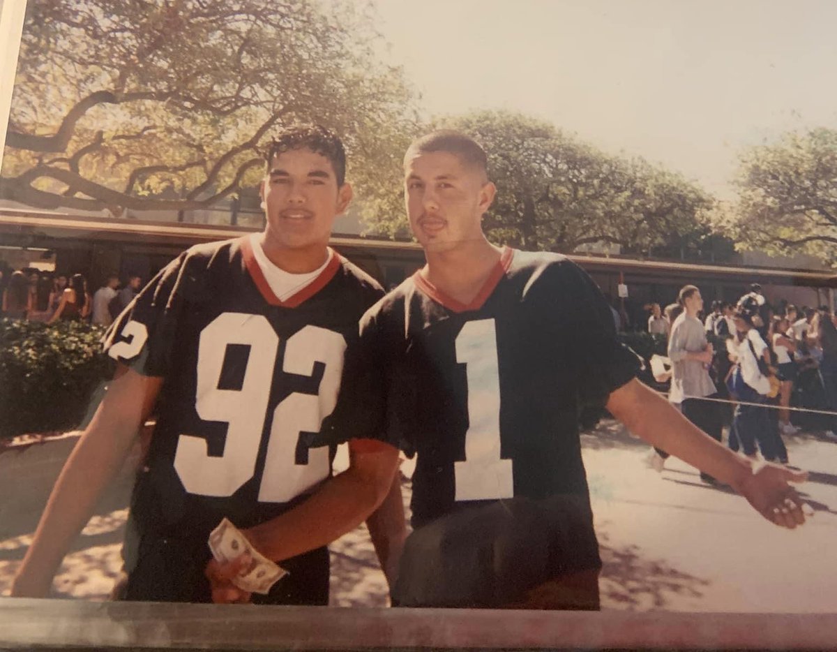 TalenTDfromSD's tweet photo. Way back Wednesday!! When football was life and we wore our jerseys to school on game days #MHouse https://t.co/30OY8mFUXo
