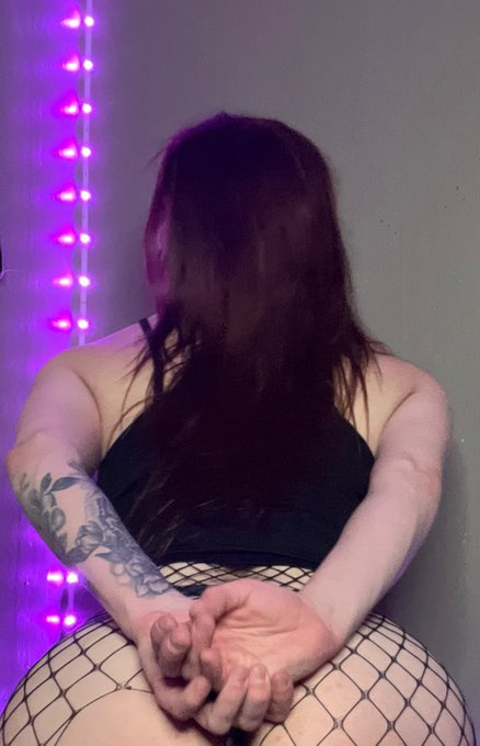 Bratty sub reporting for duty 😜 https://t.co/wbGThMflQP