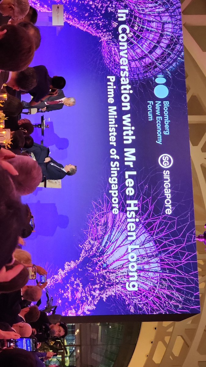 AliAbussaud's tweet photo. I was honored and delighted to attend @BBGNewEconomy in #singapore, where I had the chance to meet and listen to distinguished #speakers and network with exceptional like-minded #professionals from across the globe.
#bloomberg #technology #Economy #bloombergintelligence https://t.co/jTBfWbEuOy