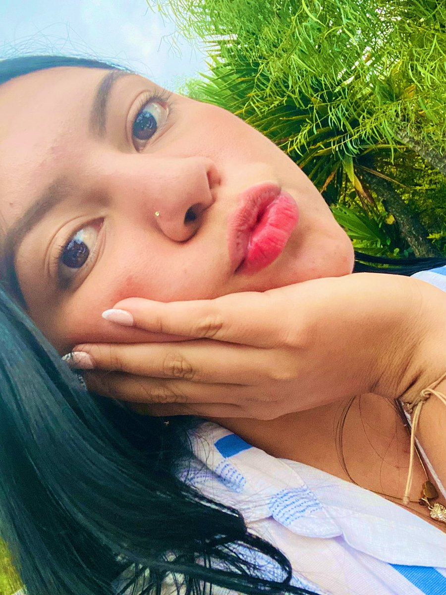 Besito para mis fans🌸🦋💘✨💦