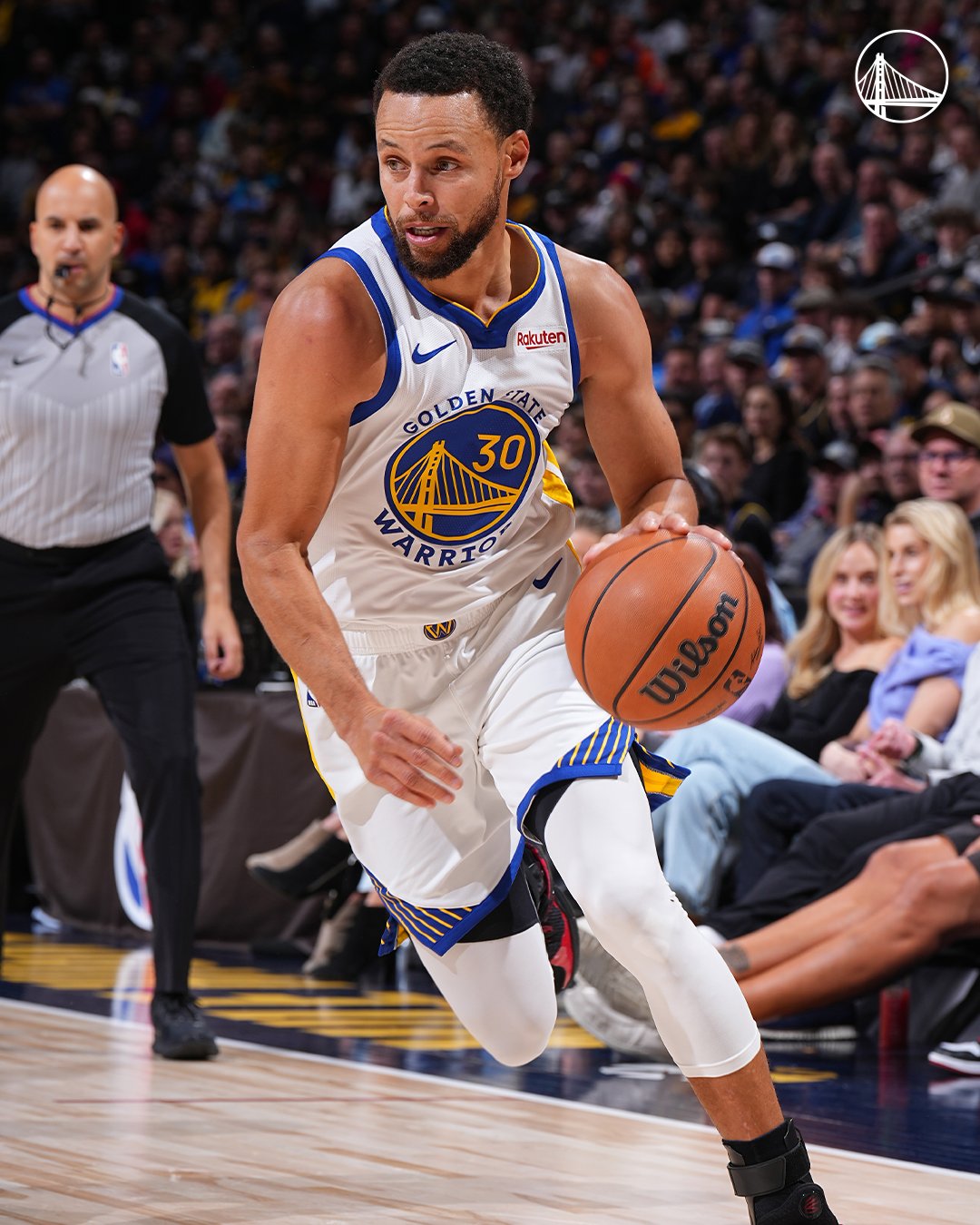Golden State Warriors on X: "Curry 3️⃣ Stephen Curry is the first player in  NBA history to make 4+ threes in each of his first nine games of a season.  https://t.co/MmzZQRAKFK" /