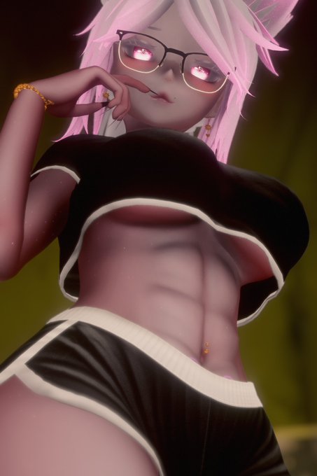 How is the view from down here?~ https://t.co/vbNLoFIzCO