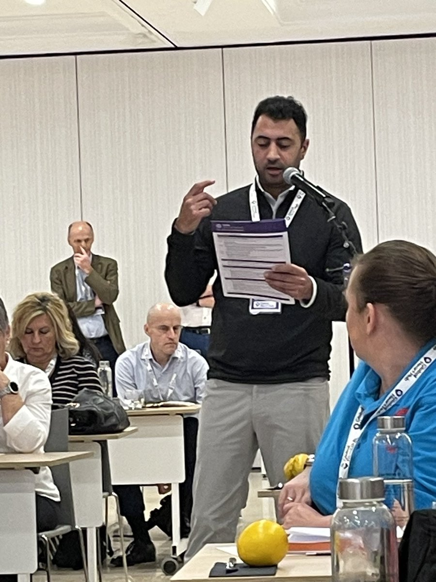 jackie_ratz's tweet photo. Raising a question on how do the panel health organizations incorporate the patient voice in them … 
#GHHUnite @GlobalHeartHub @HeartLifeCanada #RoomForUsAll #Inspired #LearningTogether https://t.co/PI0qr1CrJ2