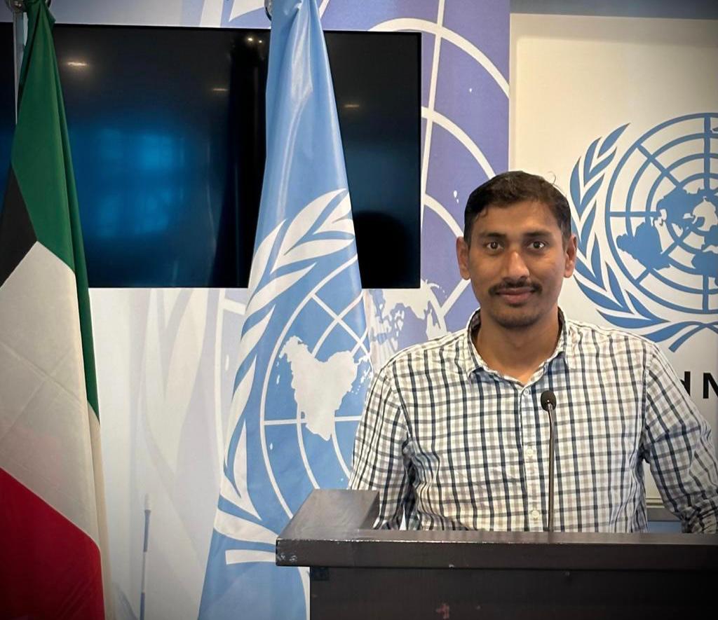 UNDPKuwait's tweet photo. Meet🌟Naresh Dumpeta🌟from UNDP Kuwait
"Working for #UNDPKuwait has given me so much knowledge and experience. I hold the capacity of Office Support, where I have to adapt to any function and master the skill of multitasking...Kuwait is where success stories meet reality"👏🇰🇼🇺🇳 https://t.co/Y2YrHpPYsn