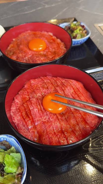 Va_customGCC's tweet photo. @Paseman98 これめっちゃ美味そうじゃない？六本木でランチだと大きいサイズで2000円で食えるらしい https://t.co/zhK2M1Hv8Q