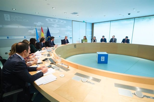 lasdrogasinfo's tweet photo. Galicia inicia la tramitación de la ley que prohibirá las bebidas energéticas y vapeadores a menores de edad - https://t.co/DcePjyBbc6 #LasDrogas #NoticiasLD https://t.co/QJskNwqZIW