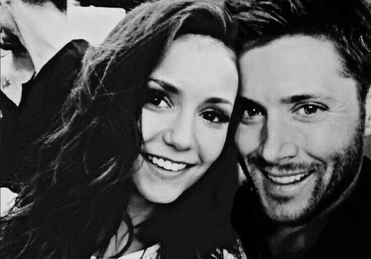 AlexHanPierce's tweet photo. Gracias por aparecer en mi vida, no te lo digo muy a menudo, pero compartir la vida contigo es el mejor regalo que me podían dar y para sumarle mayor felicidad, tenemos dos peques muy traviesas. Gracias por ser mi mitad, esa mitad que tanta vida me da. Te quiero chulilla. ❤️ https://t.co/3HfNdzcWL1