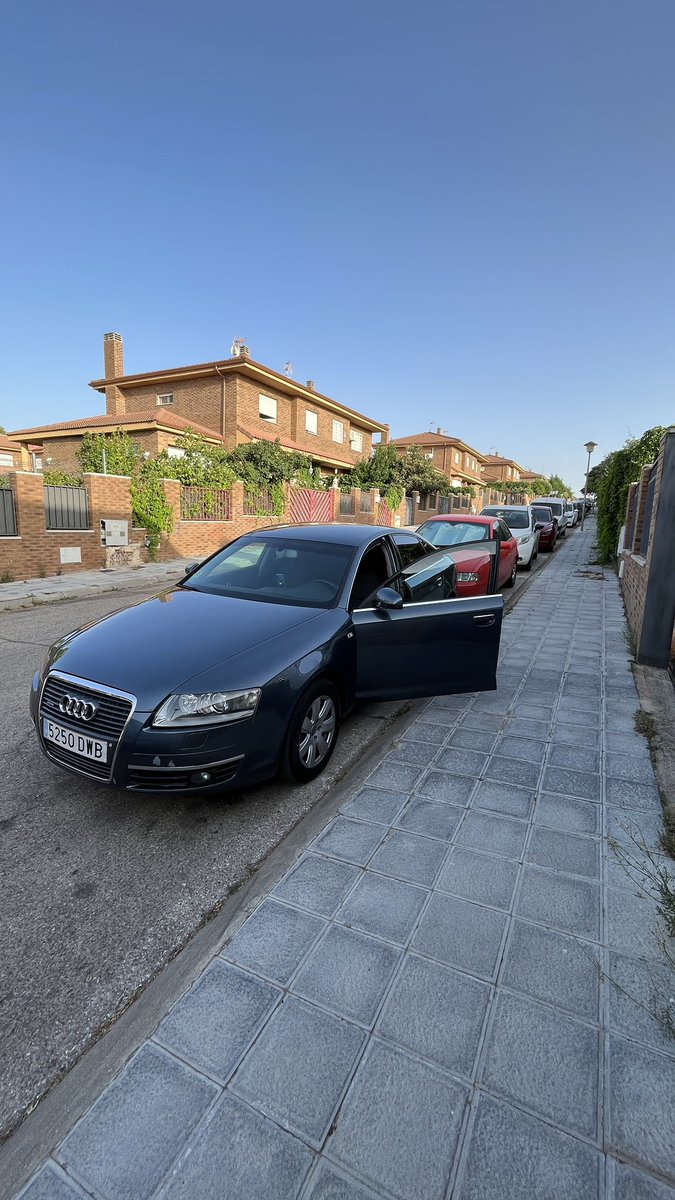 Coche robado hoy en Torres de la Alameda. Cualquier info md
