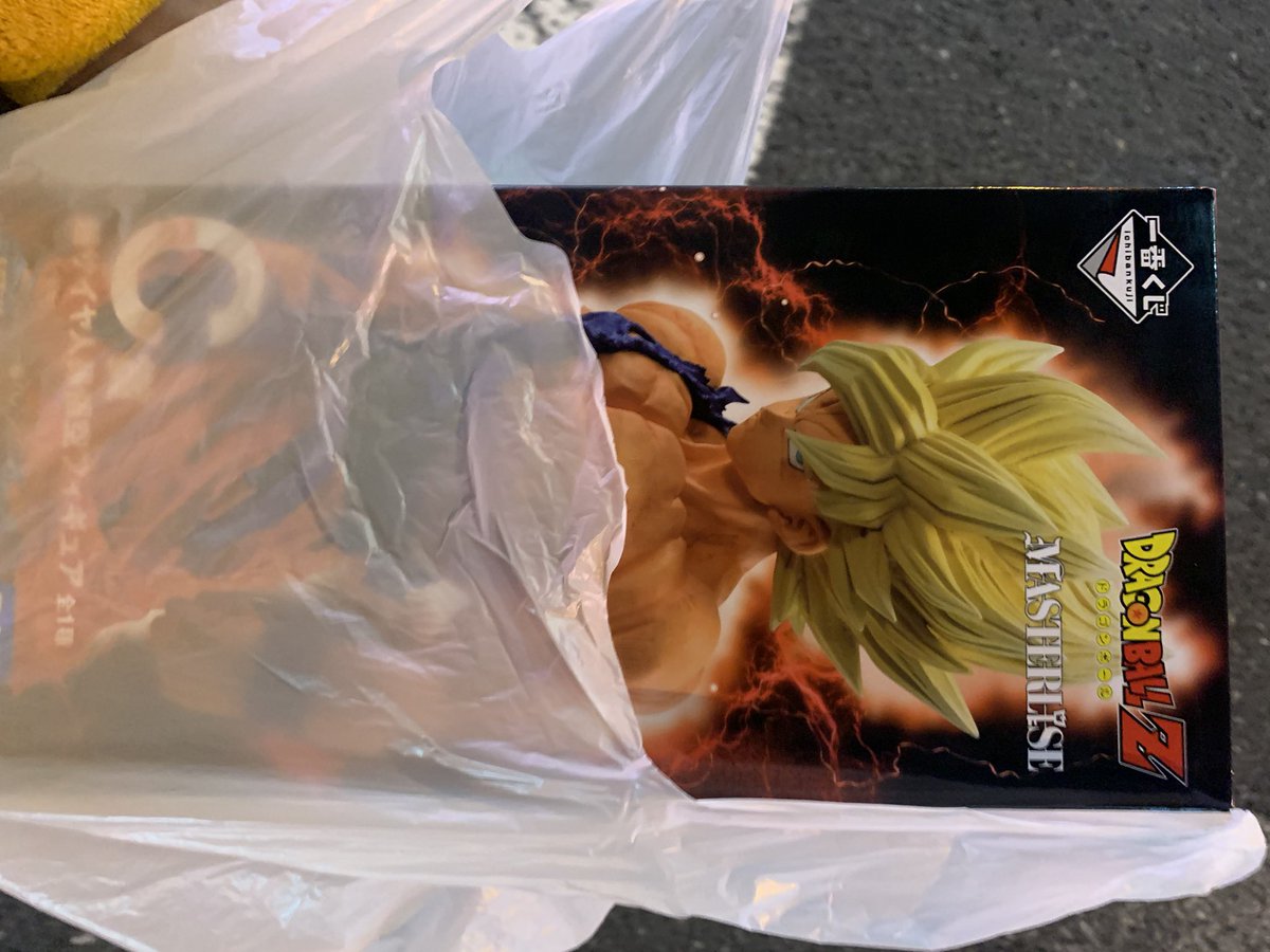 らいらい tweet media