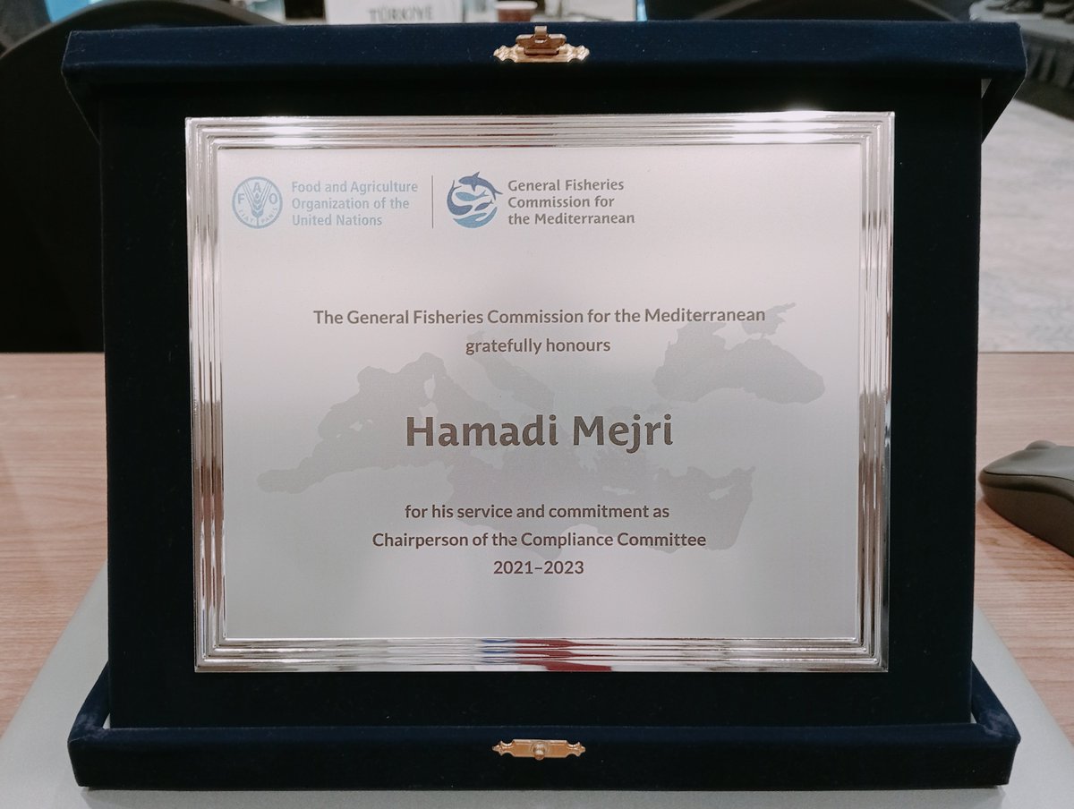 Today, my mandate as Chairperson of the GFCM Compliance Committee is over! I've been honoured by receiving a Recognition Award from the Commission at its 46th annual session 🥰Grateful to all Contracting Parties, GFCM Secretariat & my Country 🇹🇳 for supporting me🙏