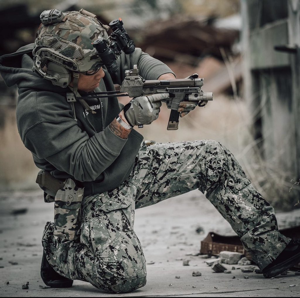 GeorgeNguyen01's tweet photo. Greatness demands a toll, a relentless sacrifice, and a burning commitment to paying the price.
Ask yourself: Are you prepared to make the sacrifices required to forge your legacy?
#FurtherFasterHarder https://t.co/7adaS7EKls