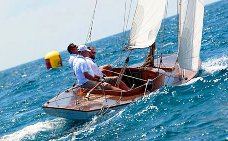 NauticaReport's tweet image. Blue Mallard, 1949
nauticareport.it/dettnews/barch…
#bluemallard #sloopMarconi #Dragon #johananker #brødrenerolands #veledepoca #barchedepoca #vintageyacht