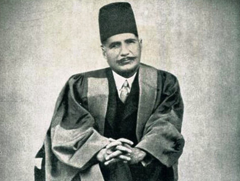 تو زمیں کے لئے ہے نہ آسمان کے لئے

جہاں ہے تیرے لئے تو نہیں جہاں کے لئے

#IqbalDay