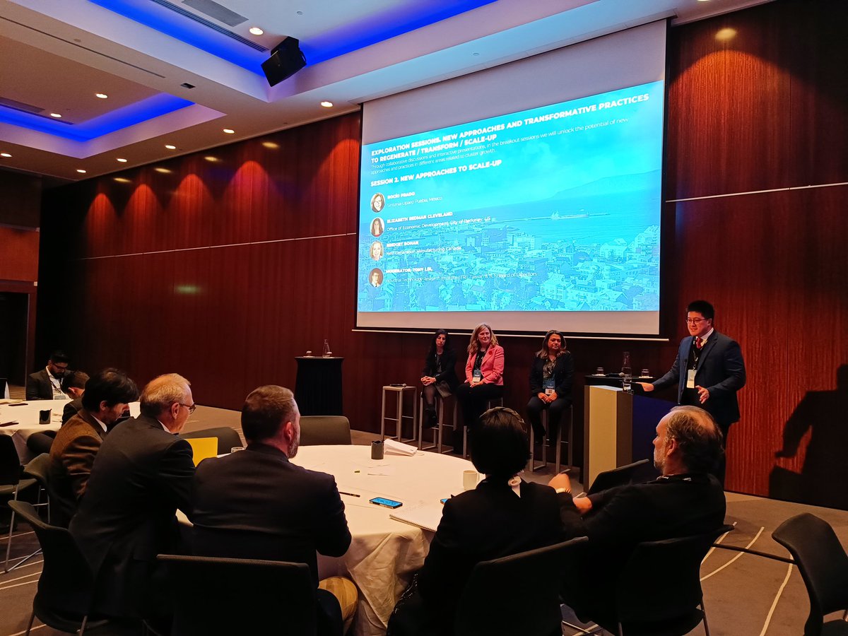 ChingHungLin2's tweet photo. It’s a great honor to be a moderator working with three remarkable panelists: Ricio, Liz,and Birdget in the session of 26th TCI Global Conference. Thank you and you guys are the best! #TCI #TCI2023 #clusters https://t.co/CcWftQPavD