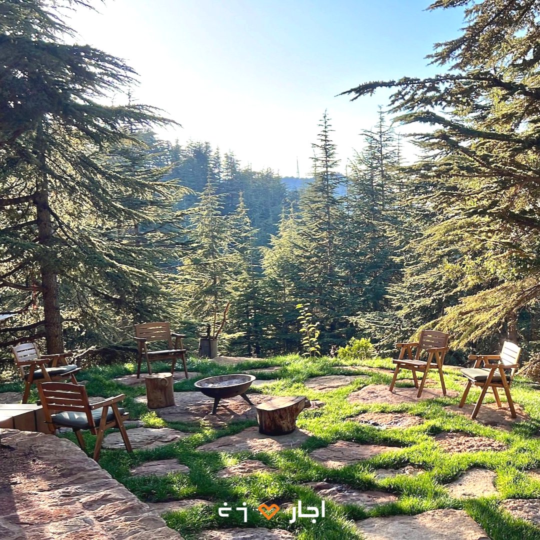 ajarcasa's tweet photo. Create lifelong #memories with your loved ones at this modern villa in #Niha, where family and friends come together for an extraordinary #getaway. 🌳🏡
>> https://t.co/1iPGsM3xPW
.
#ajarcasa #ajarmemories #lebanon #livelovelebanon #mountainretreat  #friendsadventure https://t.co/v5w4REw4Jy