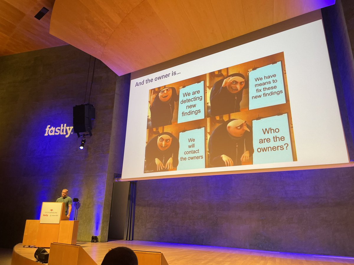isabeliita90's tweet photo. I always love good memes in slides 🤣 #devopsbcn23 https://t.co/vdKJwvBQNO