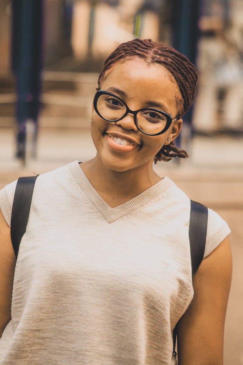 emm_chaima's tweet photo. Tried to shoot strangers in the streets of Zimbabwe😊faced a lot of rejections…but this girl was so nice to not reject me…What you think about the result🥲 https://t.co/9LFDzGMiWu