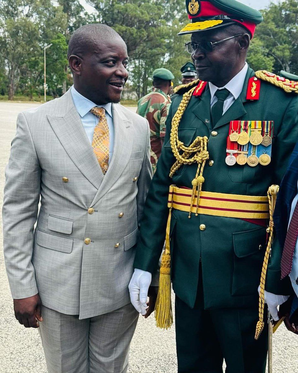 #PictureOfTheWeek
Congratulations General Anselem Sanyatwe the newly appointed Commander of the Zimbabwe National Army