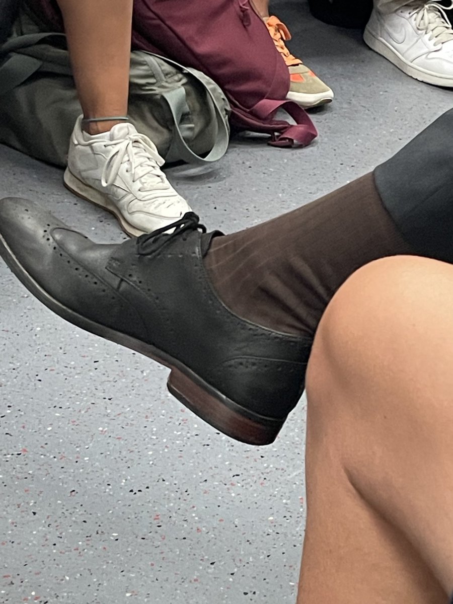 socksandporn's tweet photo. #dresssocks #socksfetish #socksporn #executivesocks #otcsocks https://t.co/sKchnvUzgB