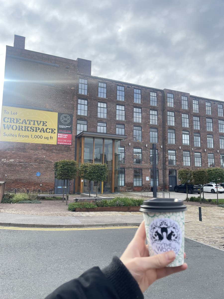 Strolling to work with a cup of coffee from Out Of The Woods is the perfect way to embrace an autumn morning! 🍂☕

#AutumnMornings #OutOfTheWoodsUK #CoffeeLovers
