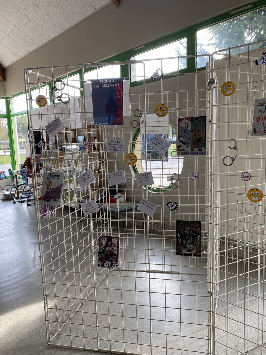 Journée #nah au collège R. Gaudeau aux Andelys: une mobilisation toute la semaine avec des ateliers de travail, des interventions autour du harcèlement, des productions d’élèves très fortes et des ambassadeurs de plus en plus nombreux ! 👏 pour cet engagement dans #pHARe !