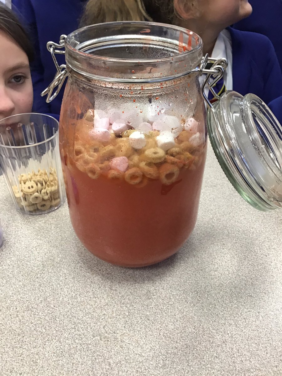 DeltaGreengates's tweet photo. #Year6GG enjoyed a fantastic lesson all about the key components of blood and why they are important: Cheerios, for red blood cells to carry oxygen around the body and Marshmallows, for white blood cells to protect our bodies from infection… #DeltaScienceLab #TeamGGScience https://t.co/2aTKA6jEa9