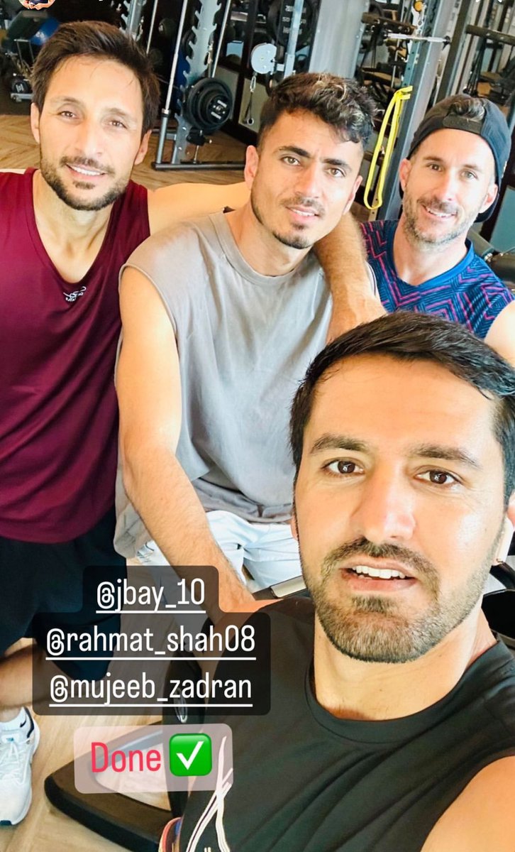 نجیب الله ځدراڼ پر خپل انسټاګرام دغه عکس خپور کړی دی، چې د مجیب څېره کې خپګان له ورایه ښکاري.
انشاالله، چې د کرکټ بورډ رسنیو برخې او نورو ټولو لوبغاړو به مجیب ته حتمآ ور رسولې وي، چې د نړۍ په لر او بر کې ټول افغانان درسره ولاړ دي او یو ځل بیا هیله لري تر څو د لوبې په ډګر کې دې