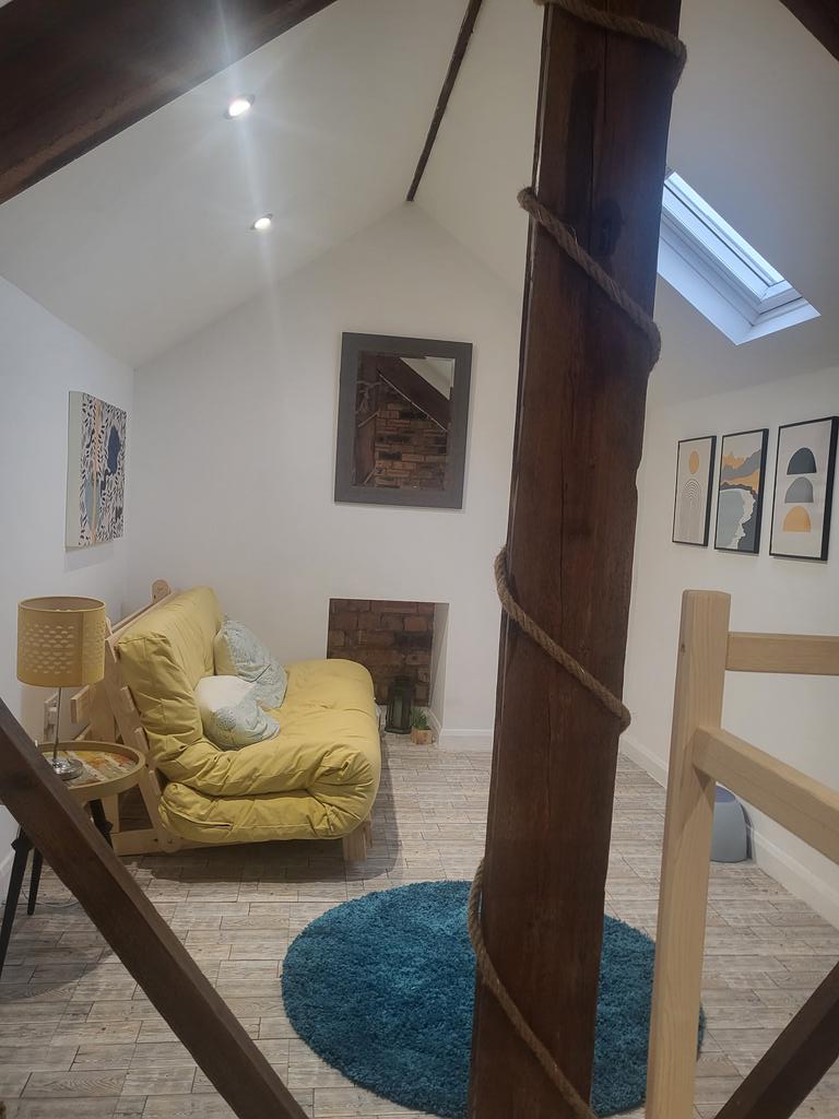 DrColeFletch's tweet photo. Hiding myself away in the #attic for some #KIT time to do #work today, starting to think about #teaching and #lectures again! Cannot believe it's time to start getting my head back into work but quite nice to think about something other than #stackingcups! #MatLeave https://t.co/dMLDTkWndN