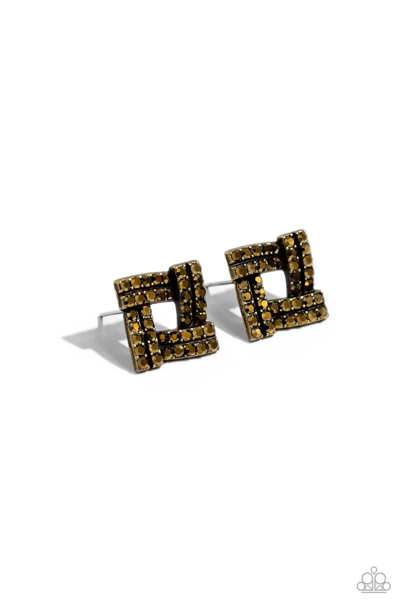 Times Square Scandalous - Brass #brassearrings #brassjewelry  #jewelryaddict paparazziaccessories.com/shop/products/…