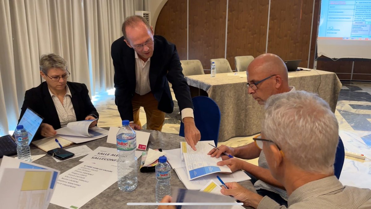 LabordeChristo1's tweet photo. Rencontres de travail entre les personnels de direction et les formatrices et formateurs de la Zone Afrique Centrale de l’AEFE à Lomé : des échanges riches et constructifs pour renforcer la formation continue des personnels de nos établissements !
@aefeinfo https://t.co/wwNP1KDi8V