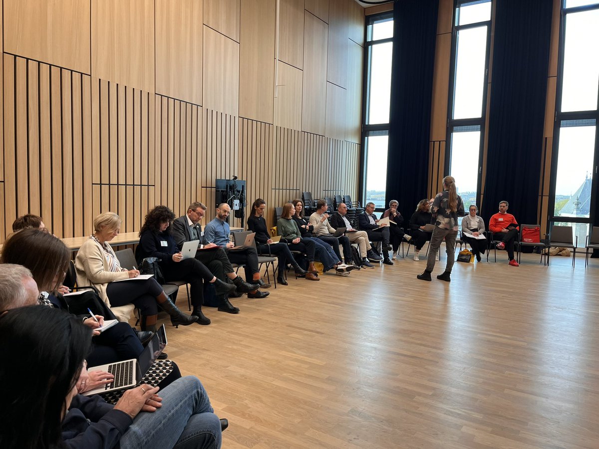 frenezulejo's tweet photo. Our workshop on power relations in higher music education (#PRIhME) @AEConservatoire annual congress in Den Haag has started cc @RIAMDublin &amp; @Popakademie_BW https://t.co/5rF5CakDq5