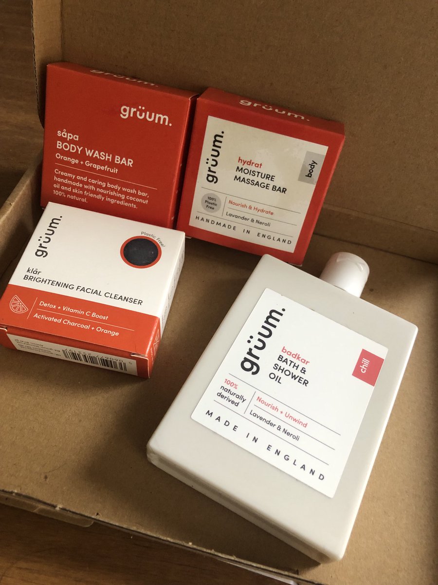 Laurenlondoner's tweet photo. Always saw this offer when renewing my disabled persons railcard and this time I thought oh why notโฆ only pay ยฃ4.99 for the postage and I have to say Iโm well impressed!!#ms #anotherbargain treat yourself as the orange smell is just so divine๐๐๐ซ https://t.co/8qalmif95d